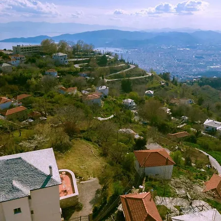 Gæstehus The Lotus Tree Archontiko & Activity 4*